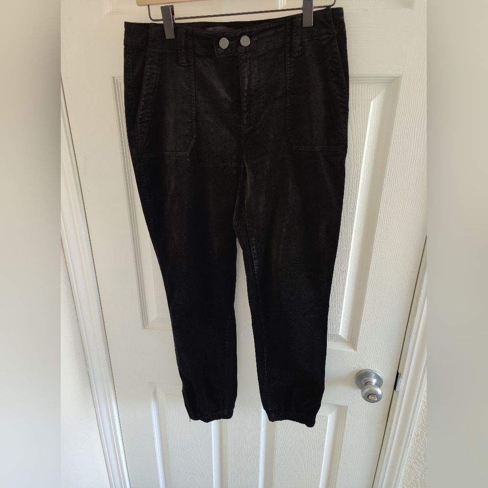 PAIGE Mayslie Mid-Rise Lustrous Velvet Jogger, Black, size 28